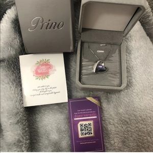 NWT Heart Detailed 2 Piece Necklace Set